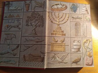 Biblie pre deti ilustrovana - 45 eur - 2