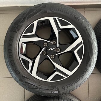 Originál elektrony ®KIA Sportage NQ5 R17 5x114,3 215/65 R17 - 2