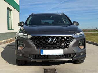 Hyundai Santa Fe 2.2 CRDi Premium 4x4 A/T,147KW,A8..Kup.v SR - 2