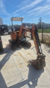 Na predaj Hitachi EX20U kompaktný minibager - 2