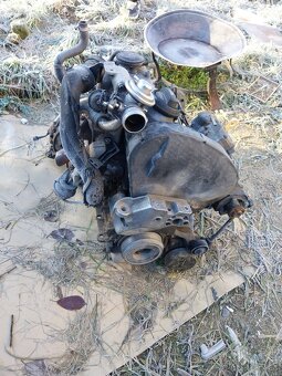 Predam motor octavia 1 1.9tdi - 2