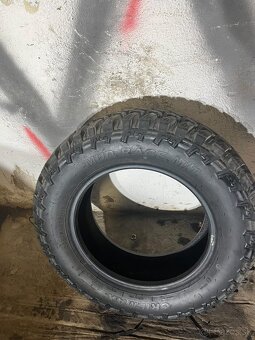 Gripmax Mud Rage M/T 205/70 R15 - 2