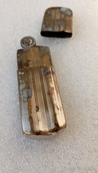 Starožitný zapaľovač... - 2