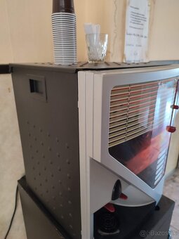 Nápojový automat - 2