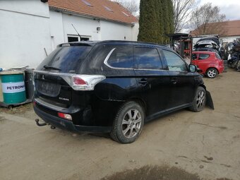 Mitsubishi Outlander 2013-2019 - 2