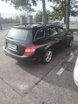 Mercedes Benz 200 cdi - 2