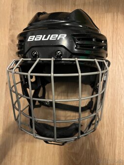 Hokejova prilba 56-61cm - 2