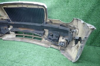 chrysler 300C nárazník 2005-10 - 2