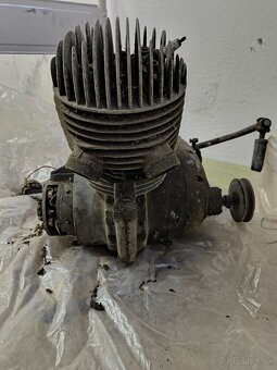 Predám motor Jawa "rezervovaný" - 2