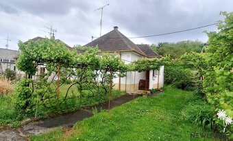 PREDAJ: 2 izbový rodinný dom Ratnovce - 2