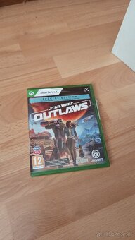 Predám Xbox series S a hru Starwars Outllaws - 2