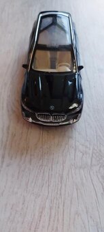 Kovové autíčko BMW - 2