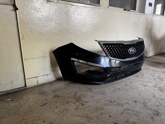 Kia Sportage III 3 2010- predný nárazník - 2