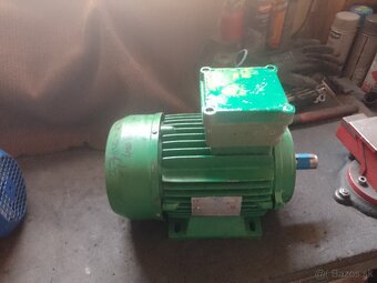 Predám 3.7kw elektromotor. - 2