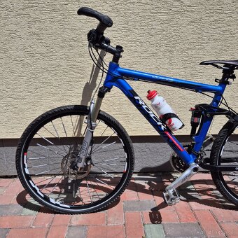 Rock Machine Wildfire 18.5" – celoodpružený MTB 26", - 2