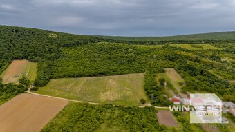 Investičný pozemok s výmerou 44.007 m2 v obci Černochov - 2