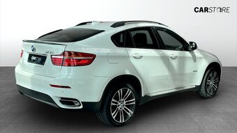 BMW X6 40d 225 kw AT pohonom 4x4 a s výkonom 305 hp - 2