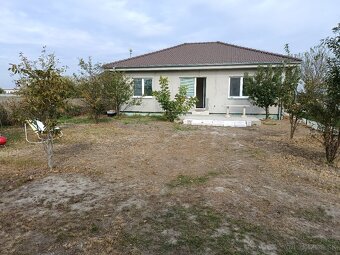 Prenájom rodinného domu - 2