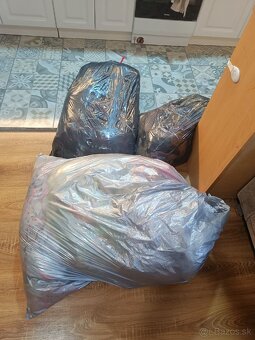 Predam dievcenske oblecenie od 0-4 roky - 2