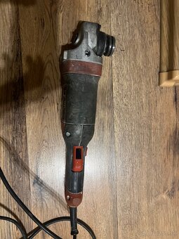 Uhlová brúska Black Decker - 2