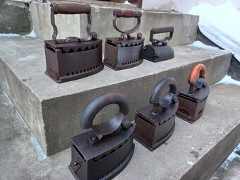 Staré žehličky - 2