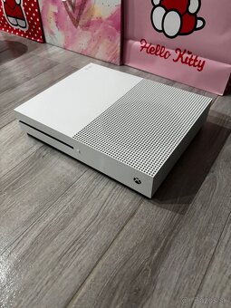Xbox One S 1tb - 2