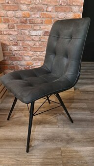 Sivá dizajnová stolička - 2