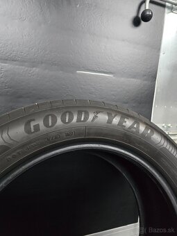 Letné 215/55 R17 Goodyear EfficientGrip - 2