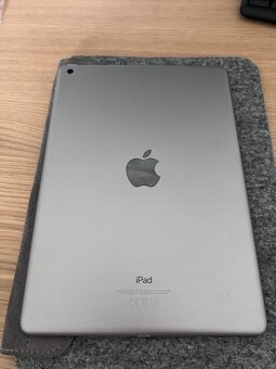 Apple iPad 6gen - 2