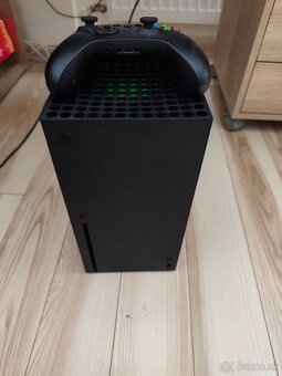 Predám Xbox Series X - 2