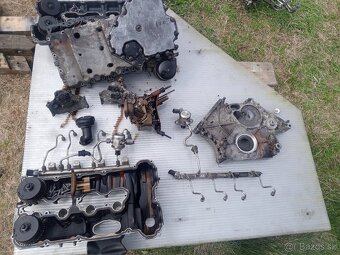 BMW díly na motor N63b44A 50i - 2