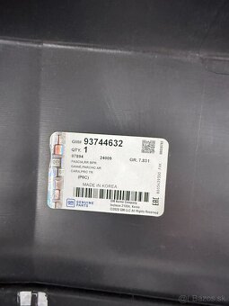 zadný nárazník Opel Anatara  93744632 - 2