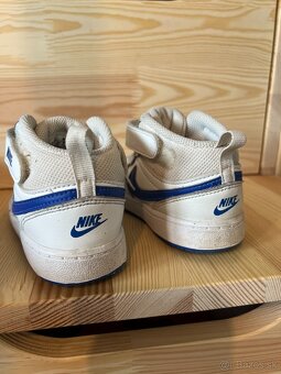 Tenisky zn.NIKE Výborný stav - 2