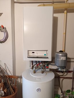 Predám nástenný plynový kondenzacny kotol BUDERUS. - 2