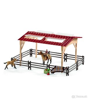 Schleich stajňa - 2