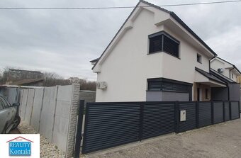 Prenájom NOVOSTAVBY rodinného domu v Nových Zámkoch 140m2 + - 2