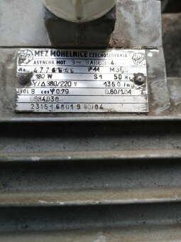 Elektromotor MEZ Mohelnice 180 W, 690ot, 400V, prirubovy. - 2