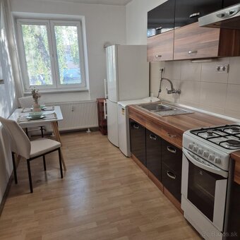 Prenájom bytu 5 minút centrum Košice pešo - 2