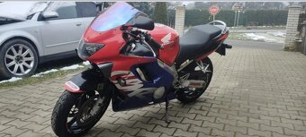 HONDA CBR 600 F PC 35 - 2