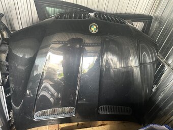 Predna kapota bmw x5 e53 lift facelift - 2