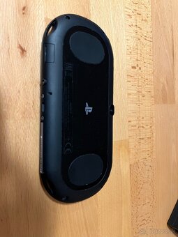 PS Vita Slim WiFi PCH-2016 - 2
