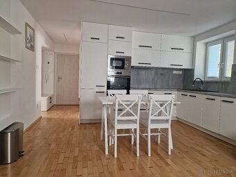 Prenájom 3 izbového bytu v Nitre Parkové nábrežie - 2
