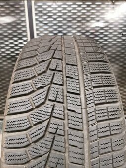 Hankook Evo2 235/55 R18 100H zimné pneumatiky - 2