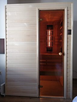 Interiérová fínska sauna 180x110cm (smrek/abachi) - 2
