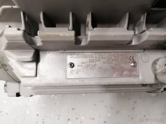 Siemens dvojotáčkový elektromotor. - 2