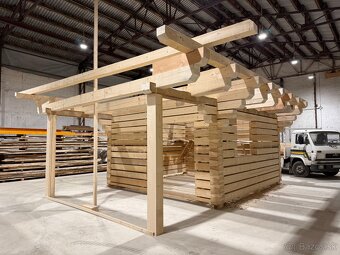 Predam skelet zrubovej drevenice - 2