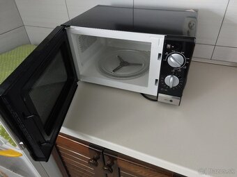 Mikrovlnná rúra ako nová - 2