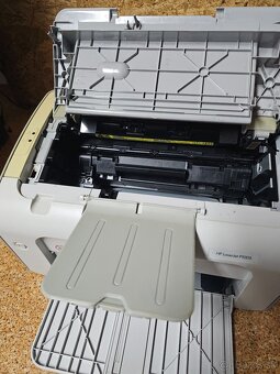 HP LaserJet P1005 - 2