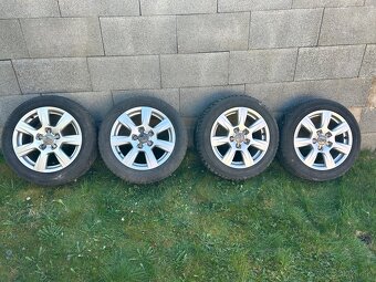 Elektróny Audi R16 - 2