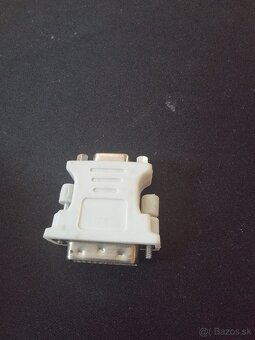Predám konektor kábla s 24+5 kolík> VGA - 2